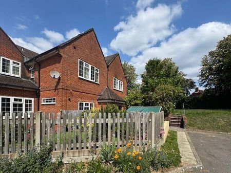 Ivy Lodge, Southampton - Photo 4