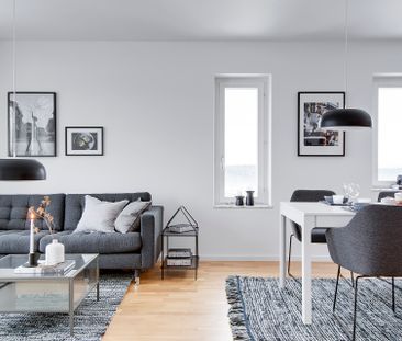 Bäckby Torggata, Västerås - Photo 1