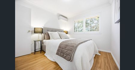 Renovated Full Brick Townhouse in a Convenient Marsfield Setting - Photo 4