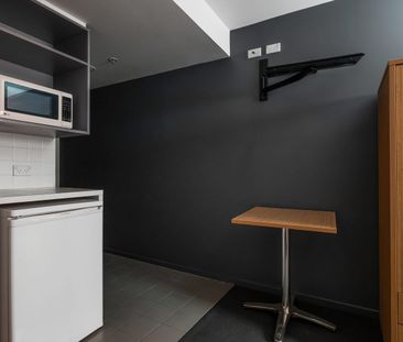 Furnished Studio in the Heart of Melbourne CBD - Photo 3