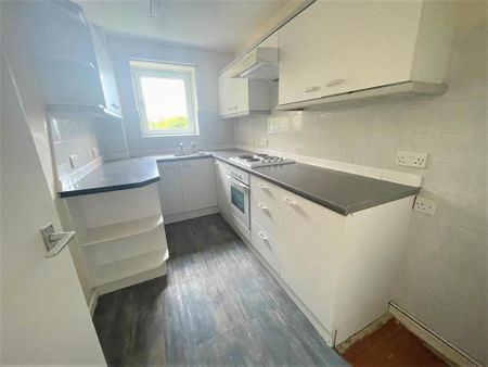 1 bedroom flat to rent - Photo 4