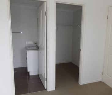 16 Male Road, Caboolture, Qld 4510 - Photo 6