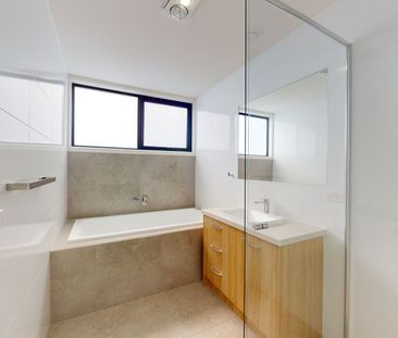 2/2 Arnold Street, Brunswick East VIC 3057 - Photo 6