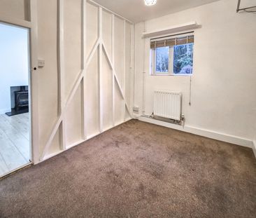 Crabbs Cottage, CM17, Old Harlow - Photo 5