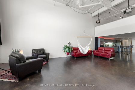 i-Zone Lofts 1159-1173 , #226 - Photo 4