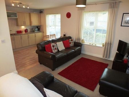 2 bedroom apartment to rent - Photo 2