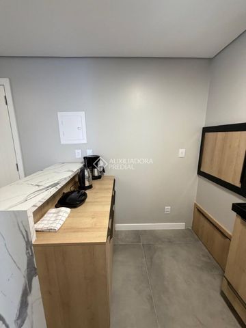 Apartamento com 2 quartos e 70m² para alugar em Centro, Gramado. - Foto 3