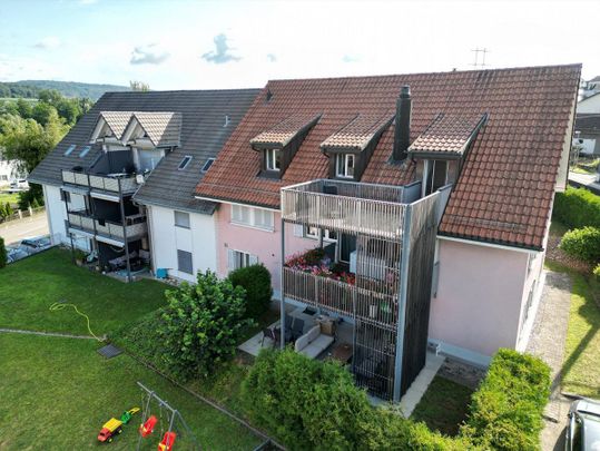 Grosszügige 3 1/2 Zimmer- Dachwohnung mit saniertem Bad - Foto 1
