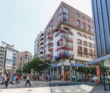 4 bedroom luxury Flat for rent in Valencia, Spain - Photo 3