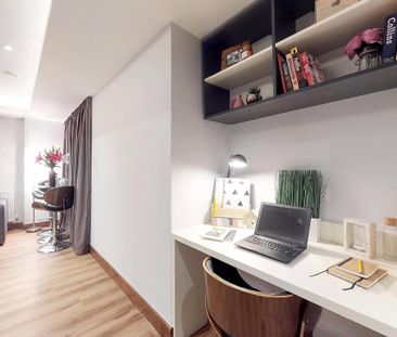 Studio to rent - Photo 1