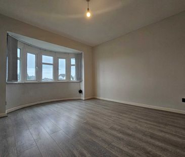 Birmingham Road, Birmingham, Great Barr - Photo 1