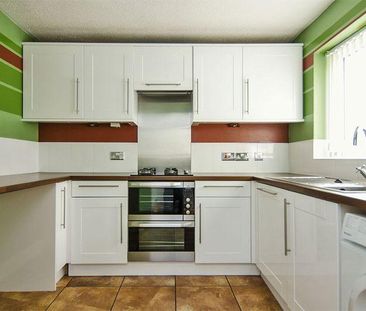 2 bedroom terraced house to rent - Photo 4