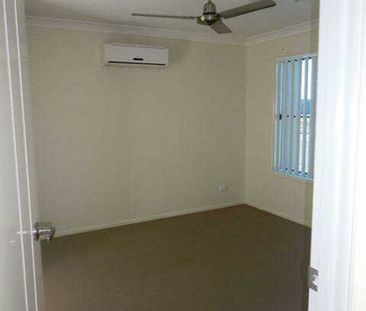 modern & fit for a family! - Photo 4