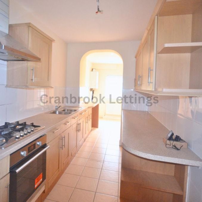 3 bedroom terraced house to rent - Photo 1