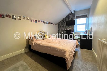 5 Bedroom Mid Terraced House for rent in St. Michaels Terrace - Photo 4