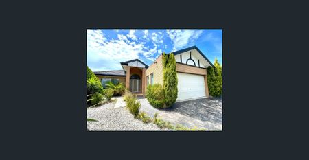 Tranquil Elegance in Homestead Run: 3-Bedroom Family Home in Seabrook - Photo 3