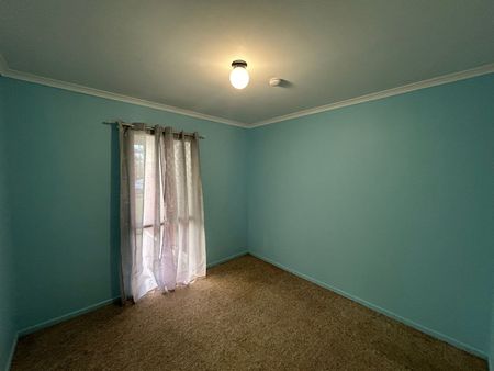 IT'S ALL ABOUT LOCATION - Photo 4