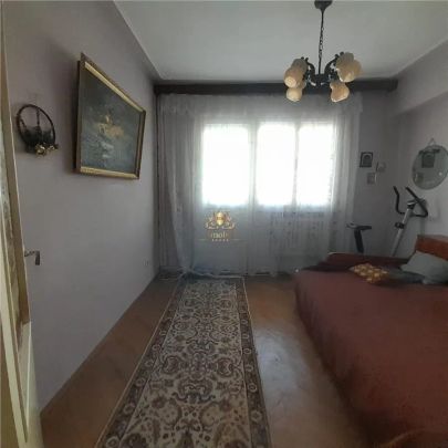 Apartament 4 Camere Tatarasi Neurochirurgie! Liber! Loc de parcare! - Fotografie 1