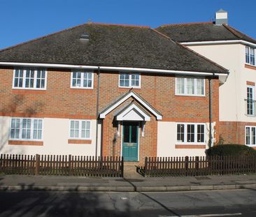 Gallows Lane, High Wycombe - Photo 2