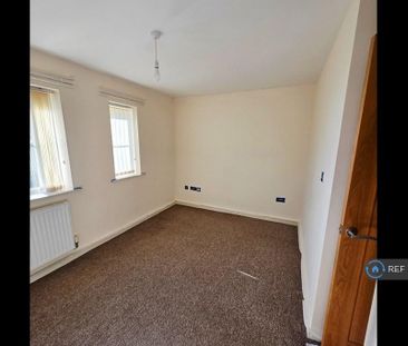 2 bedroom semi-detached house to rent - Photo 4