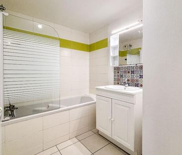 Location Appartement 3 pièces 58m² STE LUCE SUR LOIRE 44980 - Photo 3