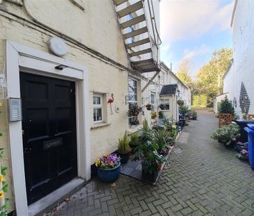 Horninglow Street - Photo 3