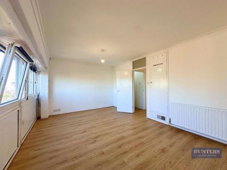 Downholme, 101-107 Upper Richmond Road, London, Greater London - Photo 3