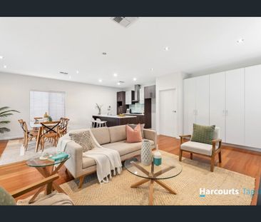 Spacious Family Living in a Prime Dover Gardens Location - Photo 4