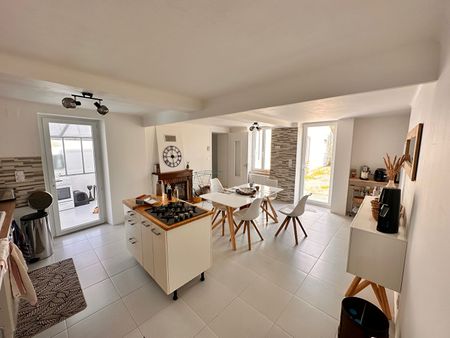 Location maison 3 pièces, 102.86m², Saint-Martin-des-Noyers - Photo 3