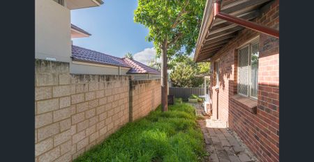 Villa In Great Location ! - Photo 2