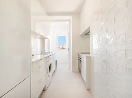 Escadinhas da Saúde, Lisbon, Lisbon 1100-584 - Photo 5