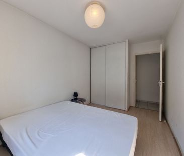 Appartement meublé type 3 avec place de parking privative et balcon - Photo 5