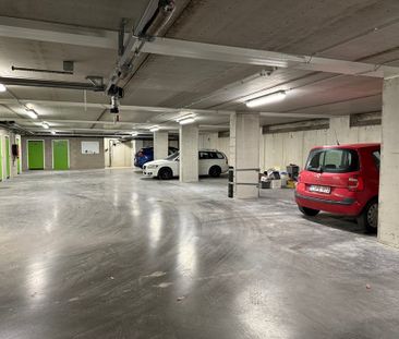 TE HUUR: Éen-slaapkamerappartement met autostaanplaats en berging. - Foto 6