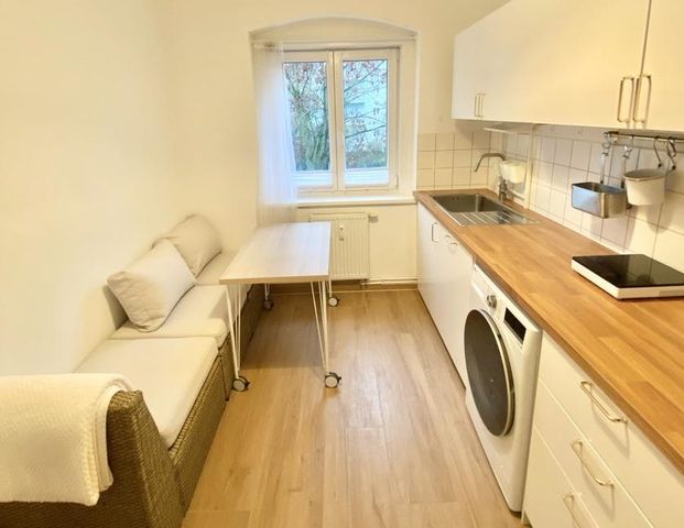 Sonnige Wohnung mit Südbalkon in Prenzlauer Berg - Photo 1