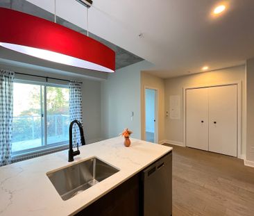 5605 Av. Pierre De Coubertin Montréal (Mercier, QC H1N - Photo 6