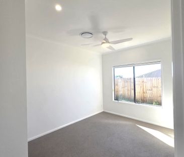 12 Chesterton Street, Redland Bay QLD 4165 - House For Rent | Domain - Photo 2