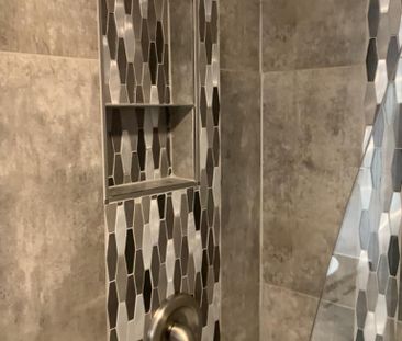 Beau logement air ouverte entière rénové! - Photo 3