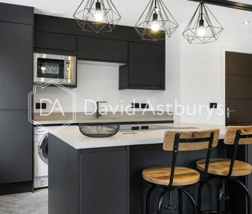 3 bedroom flat to rent - Photo 6