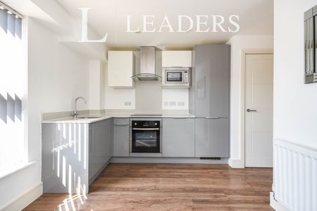 2 bedroom apartment to rent Baddow Road, Chelmsford, CM2 - Photo 5