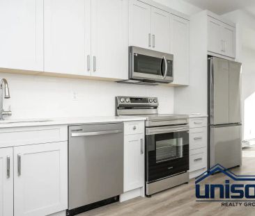 Charming 1-Bedroom, 1-Bathroom Unit in Sought-After Community of Sa... - Photo 1
