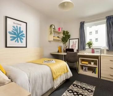 Room in a Shared Flat, Liverpool, L3 - Photo 2