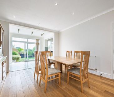 4 bedroom semi-detached house to rent - Photo 4