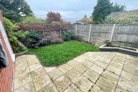 Edenside Drive - Photo 3