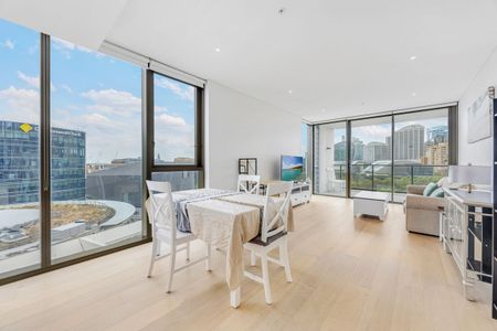 Fully Furnished Two-bedroom Apartment located in the heart of CBD - Photo 5