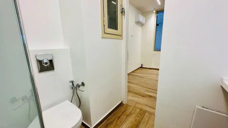 Studio/Γκαρσονιέρα για ενοικίαση Παντοκράτορος - Αρχαίο Ωδείο (Πάτρα) - Photo 4