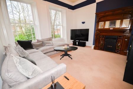 2 bed maisonette to rent in The Esplanade, Sunderland, SR2 - Photo 4