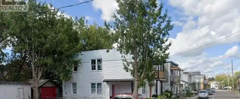 B - 262 EMOND STREET | B - 262 EMOND STREET, Ottawa - Photo 1