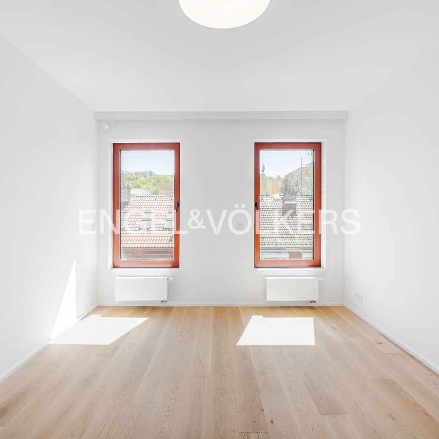 Apartment for rent, 2+kk - 1 bedroom, 40m - Photo 1