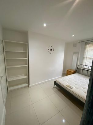 Room in a Shared House, Peak Hill Avenue, SE26 - Photo 1