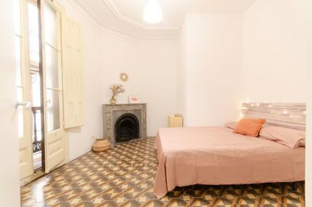 Carrer de Santa Anna, Barcelona, Catalonia 08002 - Foto 3